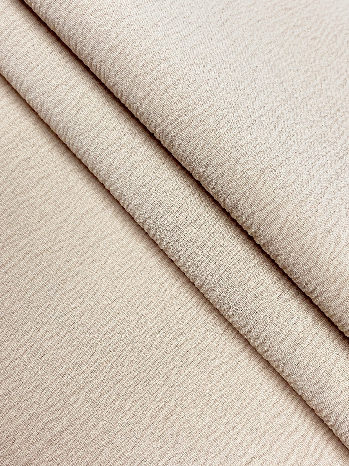 63701ec3-fa03-474b-8bc9-10e7d39f79b0-Max